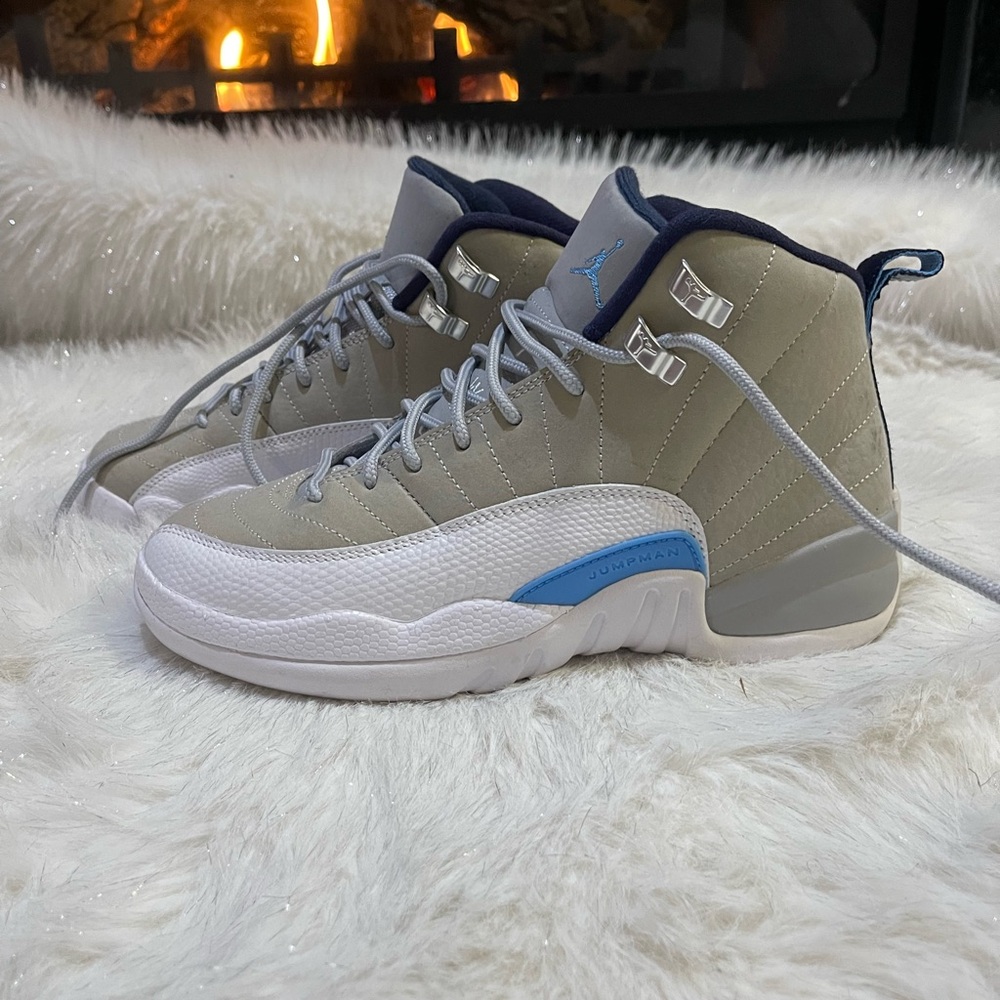 Nike Retro 12 Sneakers in Gray and University Blue